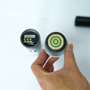 SLXD4D Microphone <span class=keywords><strong>sans</strong></span> <span class=keywords><strong>fil</strong></span> dynamique de haute qualité, 2 canaux, véritable diversité UHF, omnidirectionnel, léger, portable, en métal, à main - Product Image 4