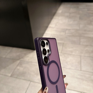 Étui de téléphone portable magnétique en acrylique translucide mat de luxe pour <span class=keywords><strong>Samsung</strong></span> <span class=keywords><strong>Galaxy</strong></span> S26 S25 S24 Ultra Plus - Product Image 3