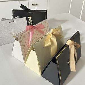 Nouvelles boîtes de parfum pliables en papier doré personnalisées, emballage cadeau triangulaire, fermeture à ruban, <span class=keywords><strong>mat</strong></span>ériaux recyclés, mascara, fard à joues - Product Image 1