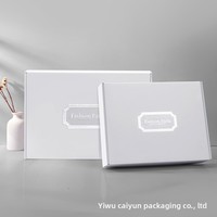 Boîte en carton pliable haut de gamme OEM ODM pour sweat-shirt Hanfu avec estampage à chaud argenté et impression feuille d'argent