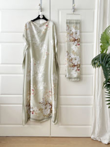 エレガントなボヘミアンフローラルプリントカフタンドレス（女性用）- ラウンドネックのゆったりとしたミドル丈ローブ - Product Image 2