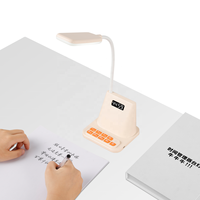 Lampe de bureau à led portable rechargeable réglable pour les soins des yeux, lampe de lecture avec réveil, vente en gros professionnelle mobile