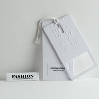 Étiquette Volante Personnalisée de Luxe pour Vêtements Découpée sur Mesure, Étiquette Balise de Marque Personnalisée pour Étiquettes de Vêtements, Vente en Gros d'Usine