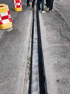 SINO-SINA XT-2023, Material de Relleno de Juntas de Expansión de Poliuretano de Alta Resistencia y Curado Rápido, Autonivelante, para Reparación de Puentes de Hormigón, ASTM D6297 - Product Image 4