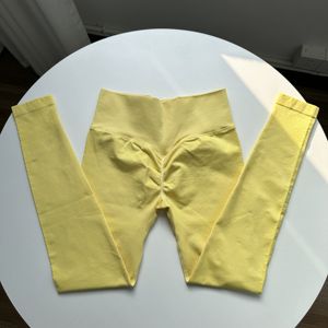 Shorts de sport <span class=keywords><strong>Yan</strong></span> Ruo plissés, taille mi-haute, en Spandex/Nylon, grande taille, sans coutures, pour femme, idéal pour le <span class=keywords><strong>yoga</strong></span> et les activités de plein air - Product Image 1