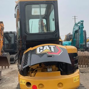 Excavatrice sur chenilles de chantier d'occasion de haute qualité Cat 303.5e avec des performances élevées - Product Image 3