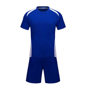 Uniformes de fútbol con logotipo personalizado de servicio OEM para ropa deportiva uniforme de fútbol masculino profesional de bajo precio - Product Image 1