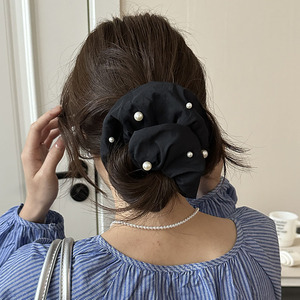 Korean Fashion Autumn Winter Black Velvet Pearl Women Hair <strong>Accessory</strong> <strong>Handmade</strong> Custom Fabric Cover Scrunchies for Women Gift