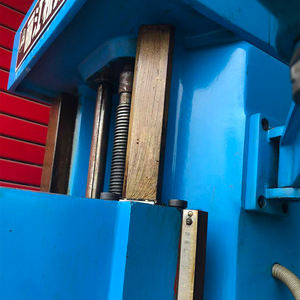 Máquina Perforadora Vertical Automática de Ahorro Energético con Núcleo de Motor para Industria Pesada y Piezas de Construcción - Product Image 2