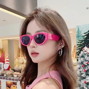 Lunettes de soleil œil de chat, monture intégrale, UV400, protection solaire pour femmes, monture carrée ronde tendance 2024 - Product Image 1