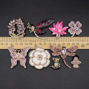 Nuevo diseñador de lujo <span class=keywords><strong>Bling</strong></span> Rhinestone personalizado plantas rosas Metal zapato encantos animales decoraciones de Metal para zapatos joyas de zapatos - Product Image 3