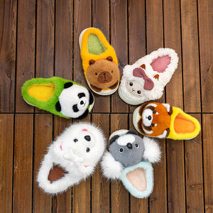 Cartoon Animal Series Warme weiche rutsch feste Schuhe Kleinkind Pelz Hausschuhe Pelz Hausschuhe Waschbär Schaf Hund Panda Hausschuhe für Kinder - Product Image 1