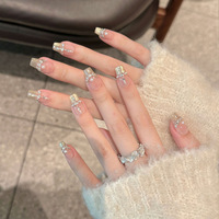 Diseño #2581 #2586 Venta al por mayor 10PCs Gel pintado a mano Prensa de uñas Hermoso Lujo hecho a mano acrílico uñas Prensa en alta calidad