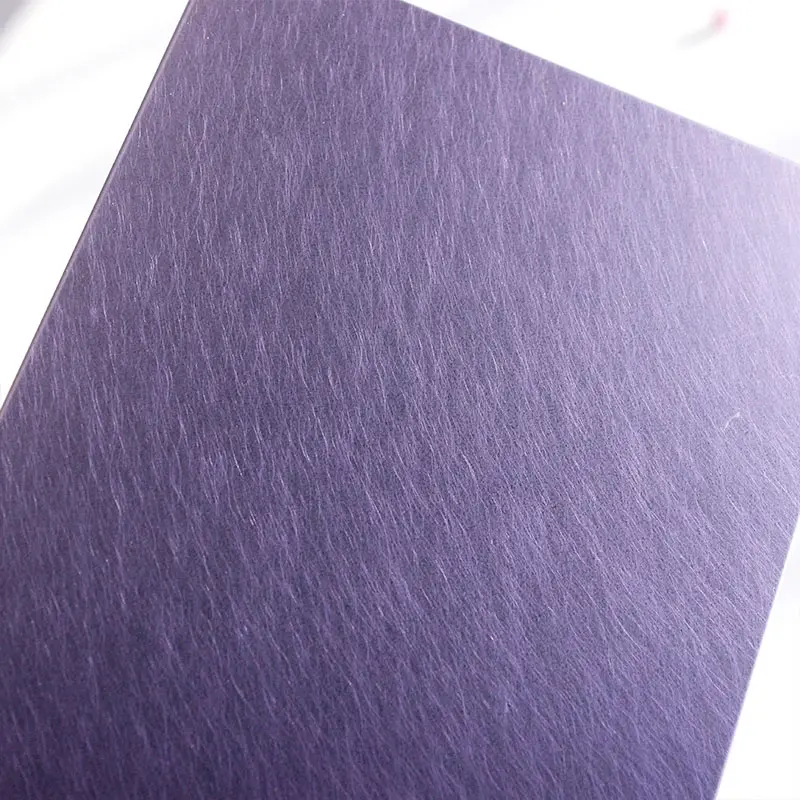 Feuille de métal en acier inoxydable 304 couleur Acier inoxydable violet 304 316 Panneau de décoration murale Vibration Feuille décorative en acier inoxydable