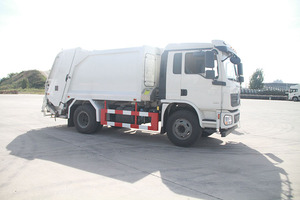 Camion à ordures à compression de 8 tonnes, camions collecteurs de déchets de 8 m3, 4x2, manuel, <span class=keywords><strong>diesel</strong></span>, chargement arrière - Product Image 3