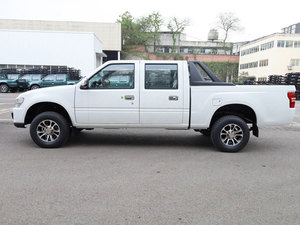 <span class=keywords><strong>Pick</strong></span>-<span class=keywords><strong>up</strong></span> chinois tout-terrain haute puissance <span class=keywords><strong>ISUZU</strong></span> Dmax Diesel 4WD Global Durable nouvelle voiture à vendre à bas <span class=keywords><strong>prix</strong></span> - Product Image 6