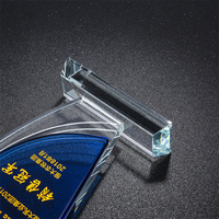 Trophée en verre cristal K9 personnalisé bleu, nouveau produit créatif, décoration étoile sablée, découpe sur verre.