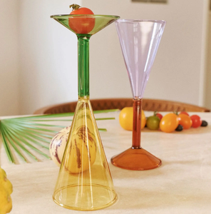 <span class=keywords><strong>Verres</strong></span> <span class=keywords><strong>à</strong></span> <span class=keywords><strong>vin</strong></span> sur <span class=keywords><strong>pied</strong></span> haut en verre borosilicate de style américain, en forme de sablier, colorés et personnalisables, pour la vente en gros et les fêtes - Product Image 6