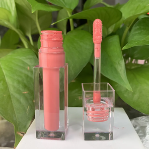 Tubes et boîte de brillant à lèvres étiquette personnalisée huiles parfumées repulpantes pour les lèvres tubes de brillant à lèvres en or baguette épaisse avec emballage de brillant à lèvres en or - Product Image 5