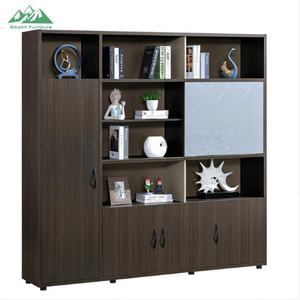 Scrivania Direzionale di Lusso Wayon dal Design Moderno con Set di Armadietti per Ufficio CEO e Manager - Product Image 5