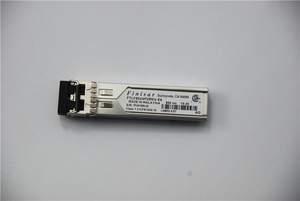 FTLF8524P2BNV-E6 ของแท้ ยี่ห้อ FINISAR 4GBE SFP LC 850NM ตัวเชื่อมต่อไฟเบอร์แชนแนล FTLF8524P2BNV-E6 อุปกรณ์ไฟเบอร์ FTLF8524P2BNV- - Product Image 4