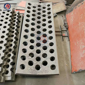 อะไหล่เครื่องบดแบบกรามเหล็กแมงกานีสสูง KOMANSK ทนทานต่อการสึกหรอ ประสิทธิภาพสูง อะไหล่เครื่องจักรทำเหมืองหล่อขึ้นรูปสำหรับบดหิน - Product Image 1