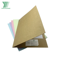 2 bolsillos logotipo personalizado papel Kraft impresión A4 papel archivo presentación carpeta con ranura para tarjeta de visita