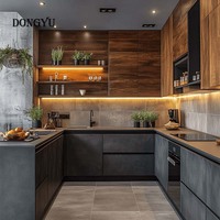 Meubles de cuisine modulaires noirs sur mesure, design moderne, portes laquées, panneaux MDF et mélamine, armoires de cuisine en bois avec îlot
