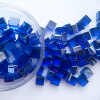 Échantillon Gratuit – Pierres Cubiques Modernes en Verre Trempé Bleu Écologique pour Foyers Extérieurs et Intérieurs, Décoration de Halls d'Hôtels