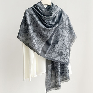 Écharpe longue légère et élégante en polyester pour femme, châ<span class=keywords><strong>le</strong></span> de voyage <span class=keywords><strong>d</strong></span>'été, accessoires de plage, cape de voyage, élégante pour mariage et festival - Product Image 4