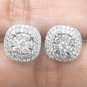 Orecchini E1415 in Oro Bianco con Diamanti Taglio Brillante Rotondo Colore D Certificati GIA Stile Classico da Sposa per Donna - Product Image 3