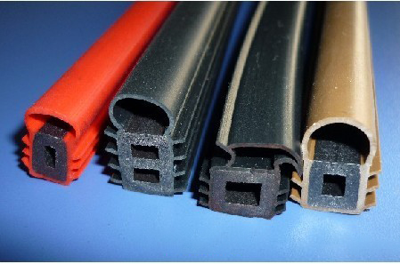 High Resilience EPDM Foam Rubber Sealing Strip Waterproofing For Window