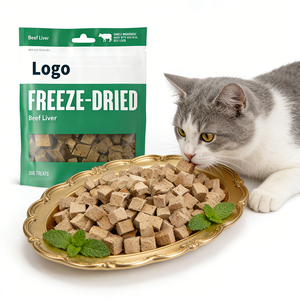 Özelleştirilebilir Dondurarak Kurutulmuş Sığır Karaciğer Küpleri Dondurarak Kurutulmuş Evcil Hayvan Maması Köpek ve Kedi Ödülü - Product Image 1