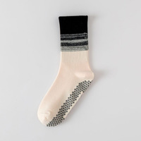 Chaussettes de compression Chaussettes de mollet de compression longues pour femmes d'été qui absorbent la sueur et sont résistantes aux odeurs Chaussettes mi-mollet