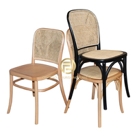 Chaise en rotin empilable en bois pour la restauration, les hôtels, les mariages, les événements, les locations de fêtes, les banquets, les salles à manger