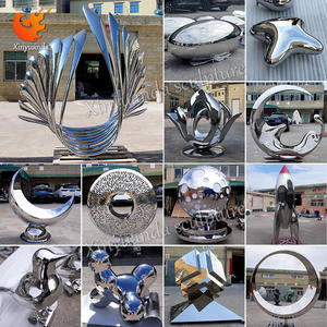 Escultura de Gato Abstracta Personalizada en Acero Inoxidable, Espejo Decorativo para Centros Comerciales, Hoteles, Turismo, Interiores y Exteriores - Product Image 5