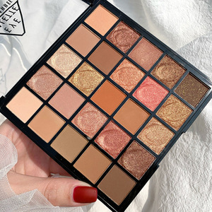 Boîtes d'emballage pour fards à paupières multichromes effet diamant, pailletés et colorés, écologiques, naturels, véganes, non toxiques, palettes de fards à paupières personnalisées - Product Image 3