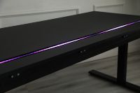 Bureau de jeu électrique réglable en hauteur Table d'ordinateur portable à deux moteurs avec lumière LED RVB