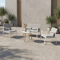 Ensemble de canapés d'extérieur 4 pièces avec structure en fer et coussins matelassés pour patio, balcon, cour