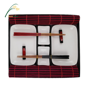 Vaisselle contemporaine 8 PCS <span class=keywords><strong>Sushi</strong></span> Dinner Set For Two In Gift Box avec baguettes de <span class=keywords><strong>tapis</strong></span> de table en <span class=keywords><strong>bambou</strong></span> - Product Image 4