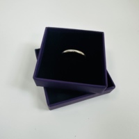 Caja de Regalo de Cartón Rígido Personalizada con Forro de Esponja, Materiales Reciclados Ecológicos, Laminado Mate en Relieve para Empaque de Joyería
