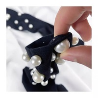Vente en gros Respirant Nouveau Luxe Tendance Cristal Chaussettes Femmes Haute Qualité Mode Perle Printemps Automne Chaussettes Antidérapantes pour Femmes