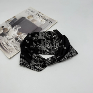 Diadema de tela estilo retro Hip Hop de la <span class=keywords><strong>Costa</strong></span> Oeste con diseño de flor de anacardo, popular para absorber el sudor y brindar comodidad urbana para damas. - Product Image 3