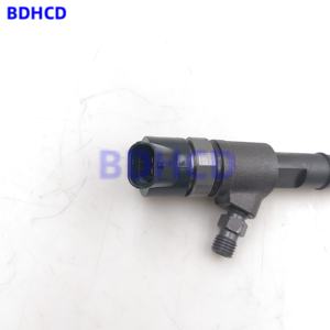 0445110463 fabbrica direttamente Diesel Common Rail iniettore di carburante 129A00-53100 129 a0053100 per Yanmar 4 tnv88c <span class=keywords><strong>3</strong></span> tnv88c motore - Product Image 2