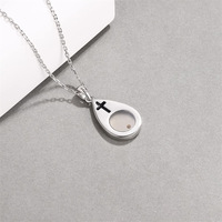 Collier en acier inoxydable Novirassine, vente en gros, pendentif goutte d'eau religieux inspirant avec bijoux de la foi, achat en gros maintenant
