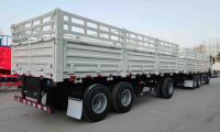Prix du camion Sinotruck Howo 6X4, camion lourd de 400 ch, camion de transport de marchandises à plateau, camion de transport de marchandises