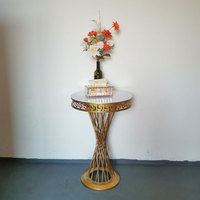 Nouvelle conception de décoration de mariage, support de fond rond, table à gâteau, piédestal à fleurs, socle en métal doré