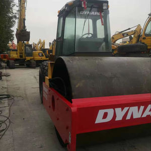 Rouleau compresseur vibrant monocylindre Dynapac CA25D d'occasion de qualité supérieure, 10 tonnes, pour la construction routière - Product Image 1