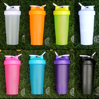 Bouteille shaker en plastique 700 ml avec logo personnalisé, agitateur et bec verseur, couvercles anti-fuite, sans BPA, pour la gym et le sport