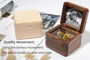 Scatola musicale personalizzabile in legno legno legno di legno orologio carillon estate buon compleanno tu sei il mio sole La Vie En Rose - Product Image 4